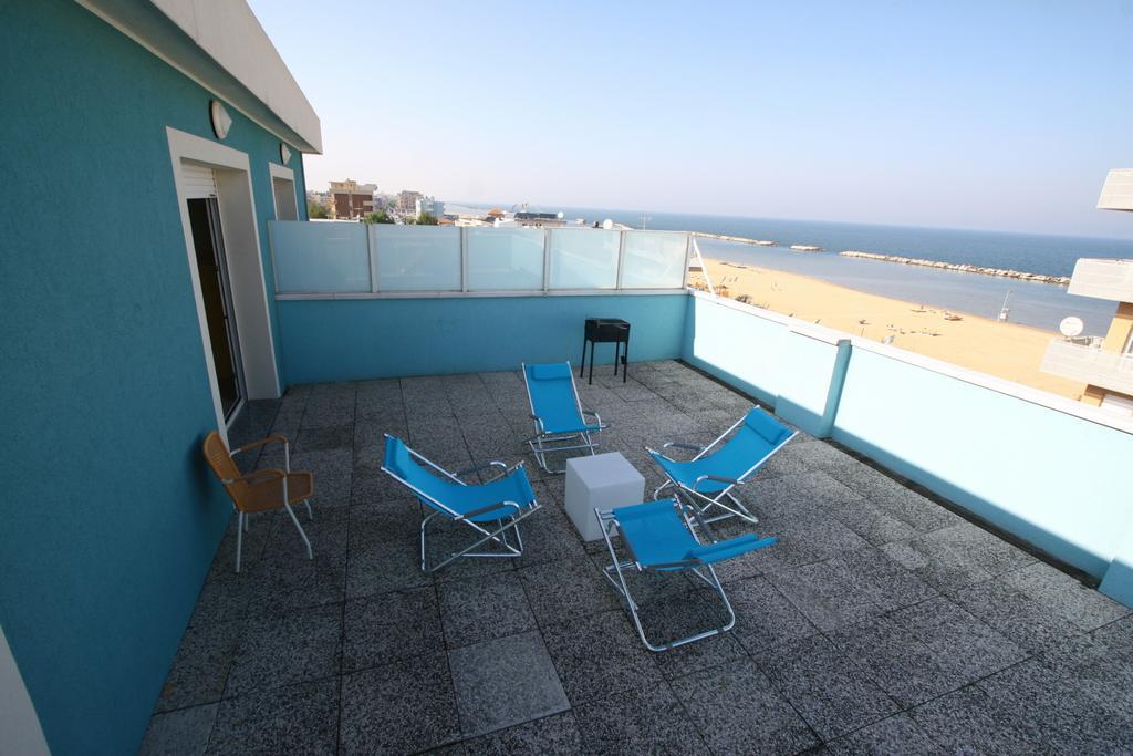 Residence Beach Paradise Rimini Exterior photo